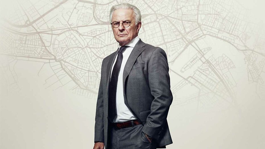 Huub Stapel voor Flikken Rotterdam