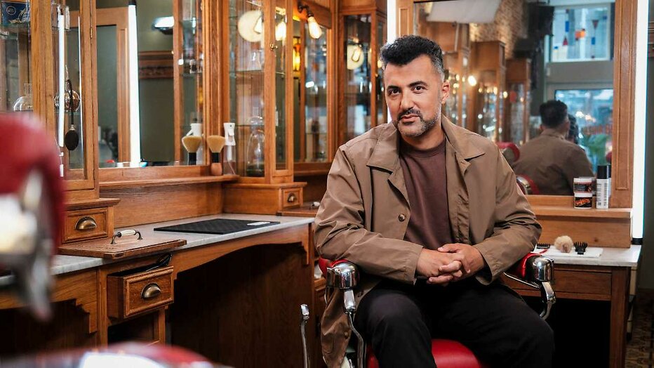 Özcan Akyol in De Geknipte Gast