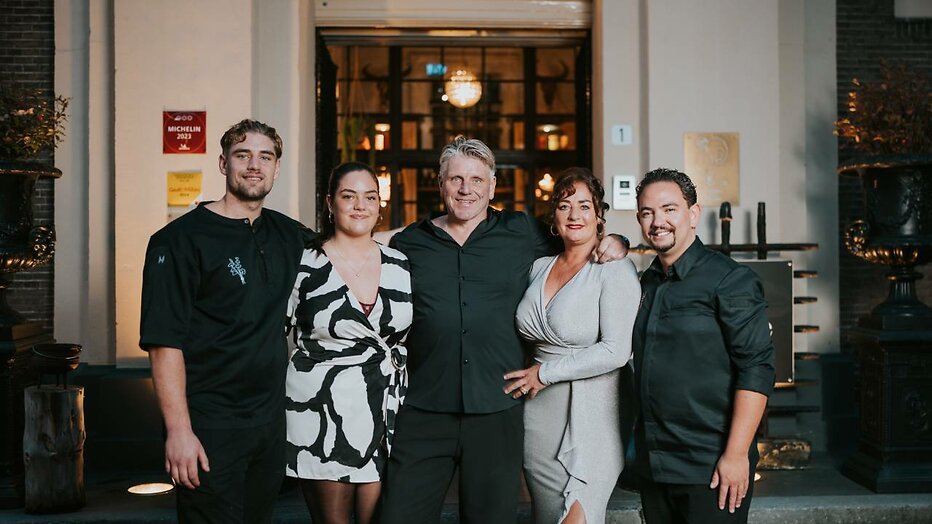 Familie Boer en chefkok Nelson Tanate Familie Boer en chefkok Nelson Tanate