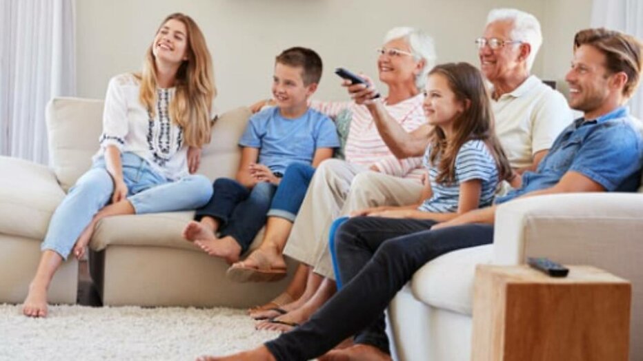 TV in de woonkamer: onmisbaar of overbodig?