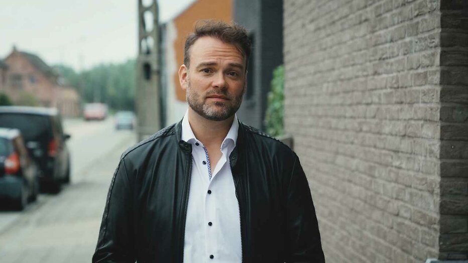 Maarten Steendam in Bizarre Erfenissen