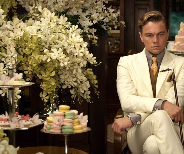 Leonardo DiCaprio is een mysterieuze miljonair in The Great Gatsby
