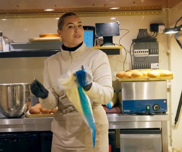 Oliebollenkoningin Daisy Leijdekkers en Mo shinen weer in 010: Rotterdam