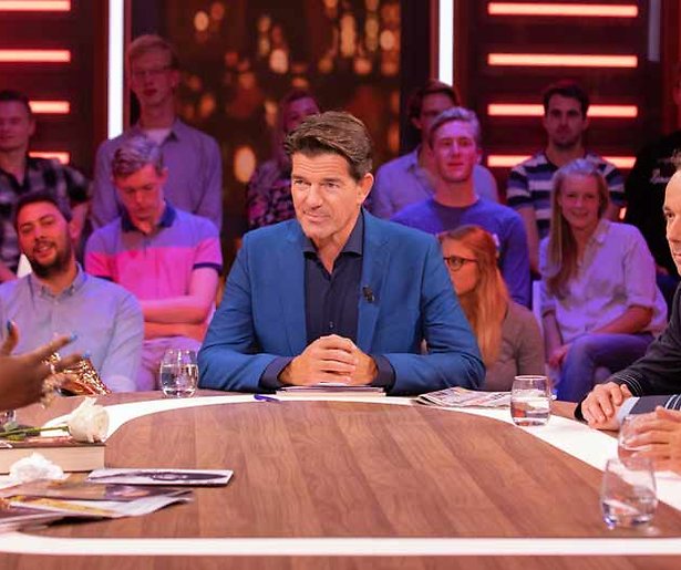 Angela de Jong: Neem de kijker serieus