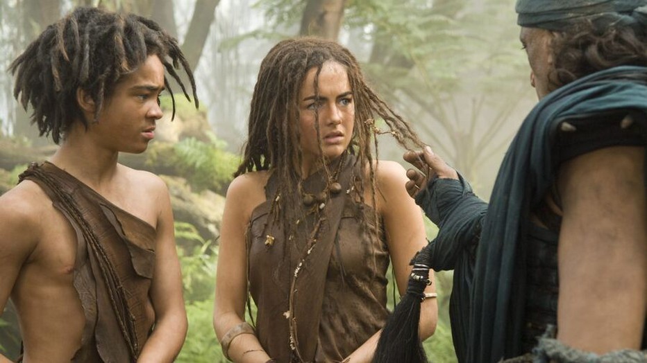 Camilla Belle als Evolet in 10,000 BC