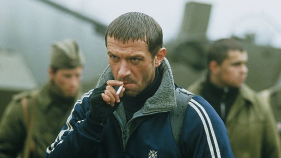 Behind Enemy Lines: Owen Wilson stort neer