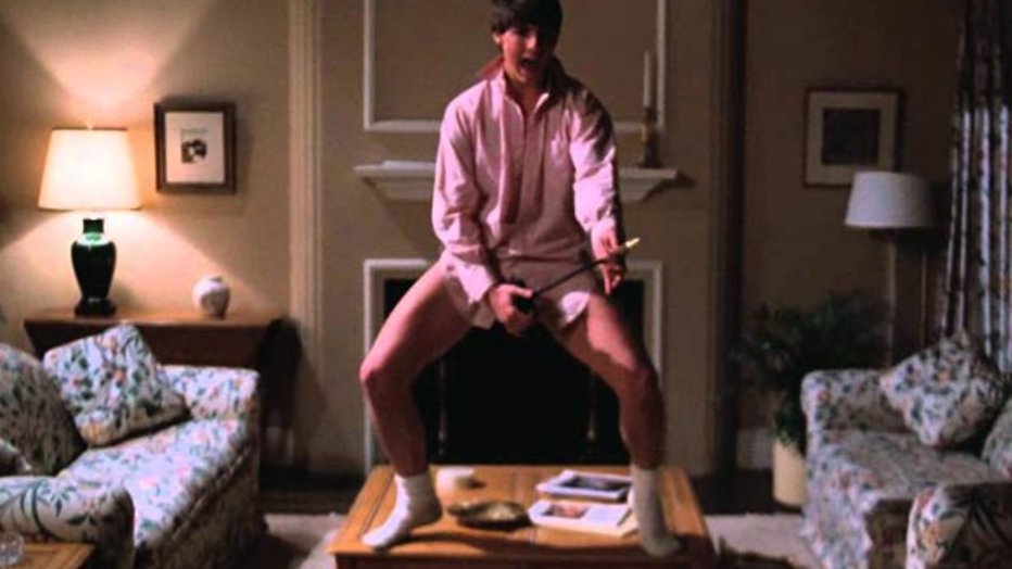 Risky Business: Tom Cruise danst in zijn onderbroek Risky Business: Tom Cruise danst in zijn onderbroek