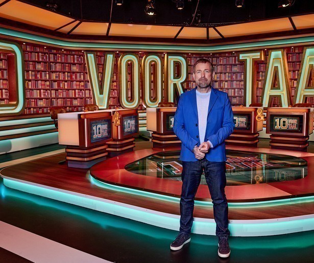 Taalfoutjes opsporen en raadsels oplossen in 10 voor Taal