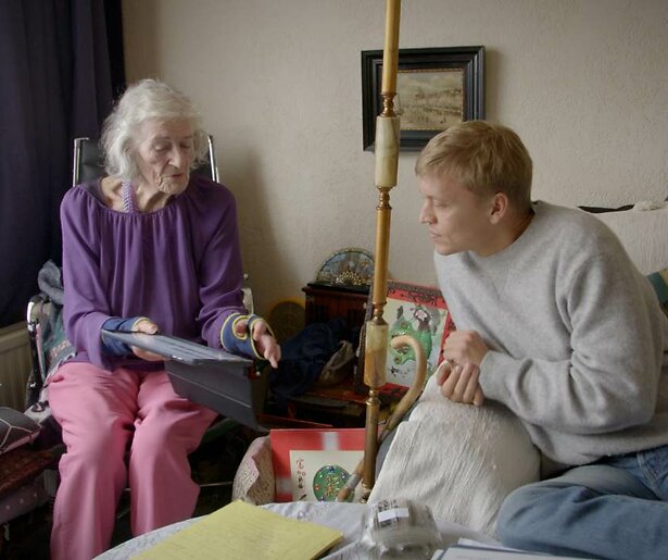 Nicolaas Veul liep als stagiair mee in een achterstandswijk: 'Er is altijd te weinig tijd en te veel werk'