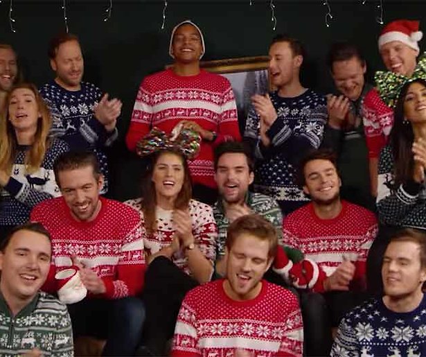 Videosnack: Q-dj's zingen 'All I want for Christmas'