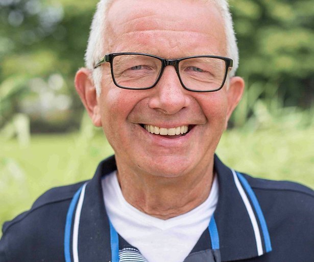 Boer Geert stopt ermee en wil met Geertje naar Curaçao