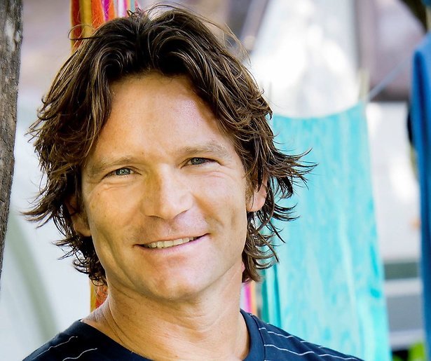 Sander Janson breekt bot bij opnamen Snowmagazine