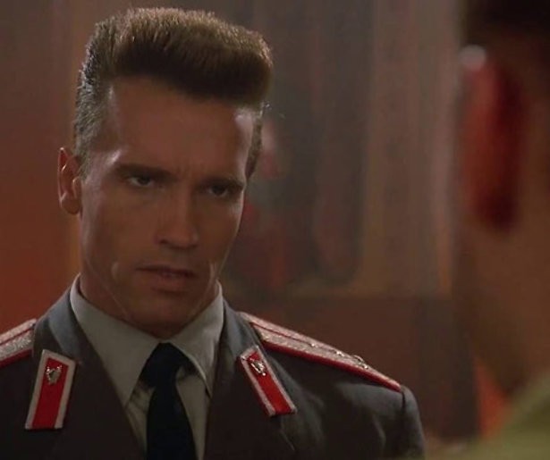 Red Heat: Schwarzenegger voert koude oorlog