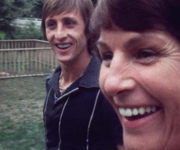 Mies Bouwman interviewt Johan Cruijff 