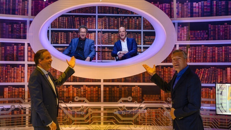 2 voor 12 2 voor 12