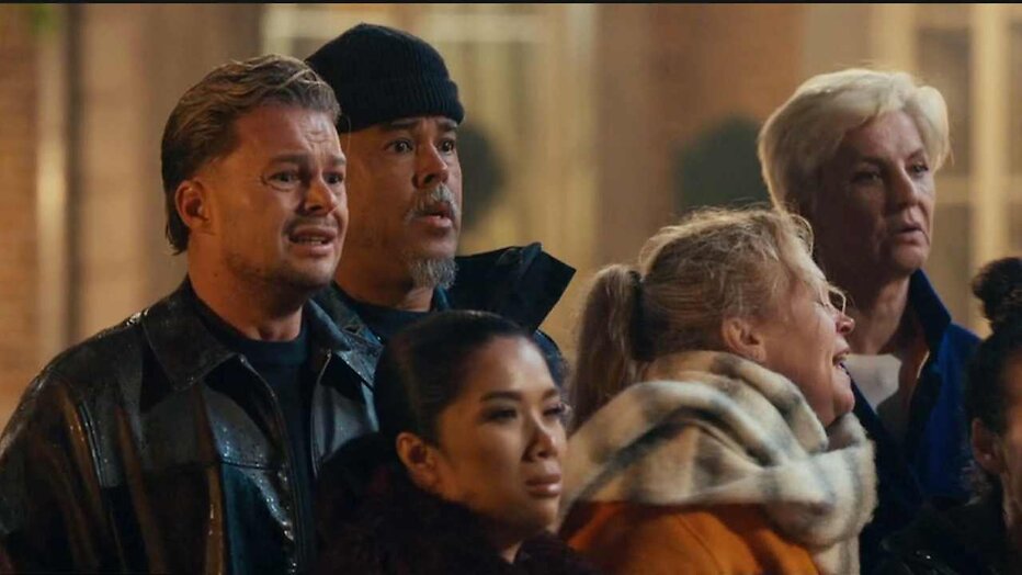 Robert van Hemert, London Loy, Kimmylien Nguyen in De Verraders