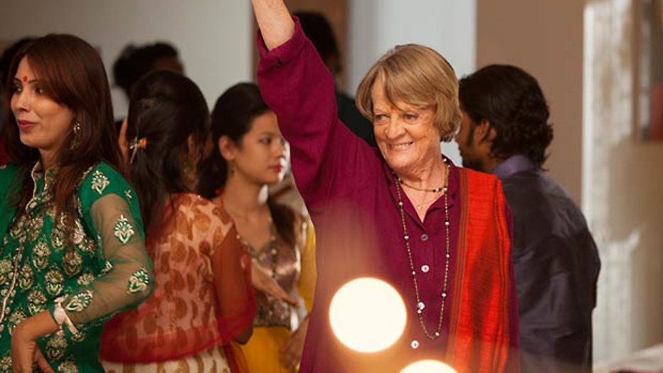 Dame Judi Dench gaat emigreren in The Best Exotic Marigold Hotel