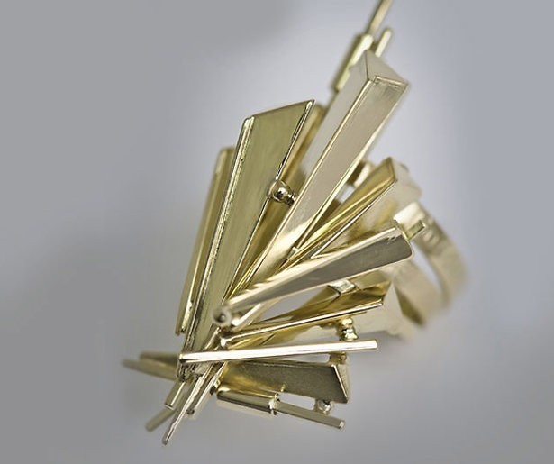 Ontwerp Gouden Televizier-Ring 2011: 'De Onpeilbare Beweging Naar Succes'