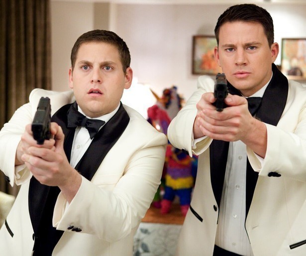 Channing Tatum en Jonah Hill beleven knotsgekke avonturen in 21 Jump Street