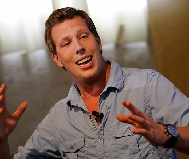 Freek Vonk ziek op de Filipijnen