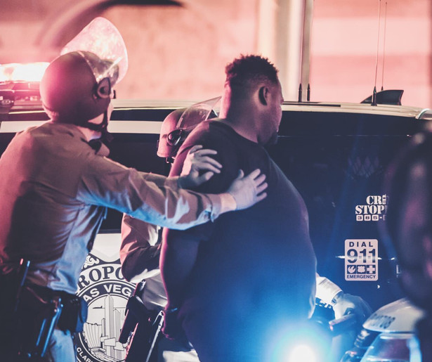 Nicolas Cage's snuffelstage eindigt in chaos in 211