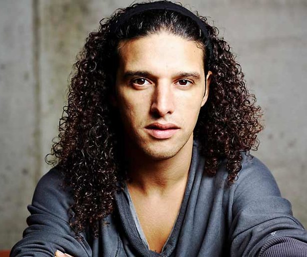 Ali B stelt theatertour uit