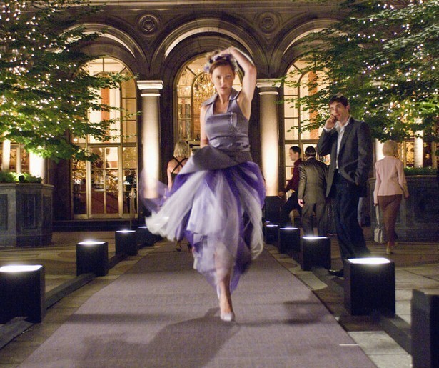 Is Katherine Heigl het eeuwige bruidsmeisje in 27 Dresses?