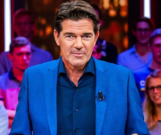 Twan Huys uitgeroepen tot mediapersoonlijkheid van het jaar