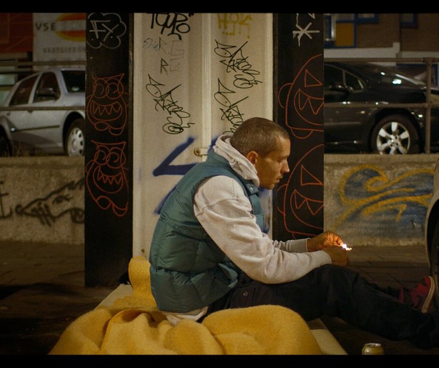 Het confronterende leven van Amsterdamse dak- en thuislozen in 2Doc kort: You Can't Sleep Here