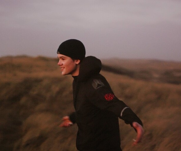 2Doc: Luc schetst een rauw portret over vrijheid 