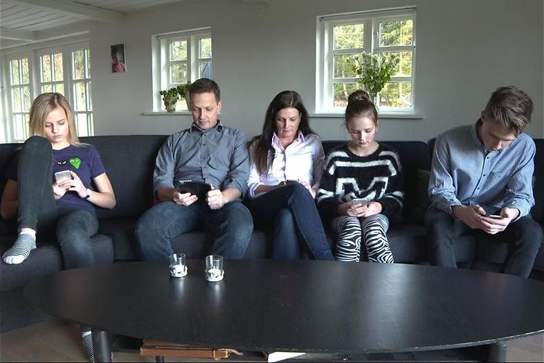 Weg privacy - 3Doc: Addicted to my phone