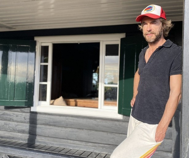 Chris Zegers opent het nieuwe seizoen van 3 Op Reis op het eiland Flores