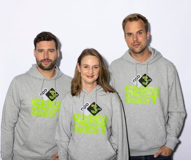 Barend van Deelen, Sophie Hijlkema en Wijnand Speelman laten zich opsluiten voor het goede doel