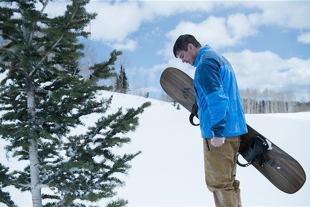 Josh Hartnett raakt ingesneeuwd