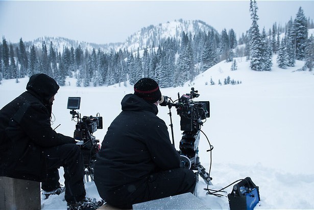 Josh Hartnett raakt ingesneeuwd