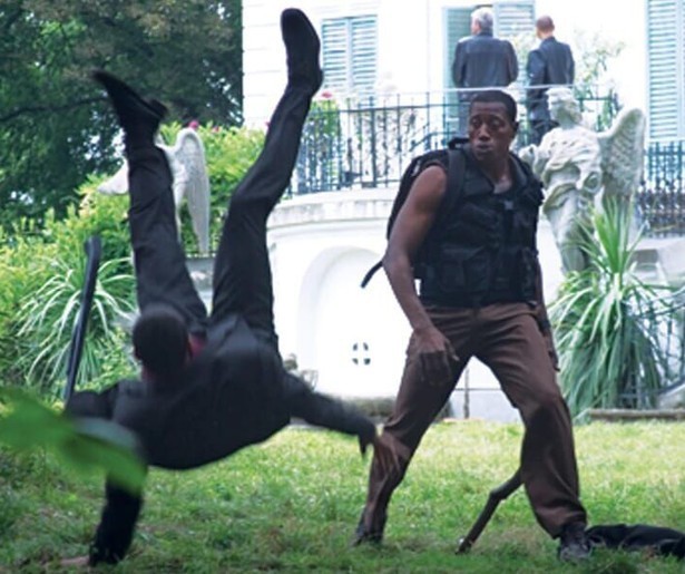 Wesley Snipes steelt het verkeerde in 7 Seconds