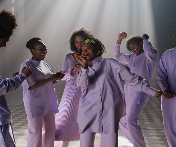 EO gaat op zoek naar de beste zanggroep in nieuw programma Zing!