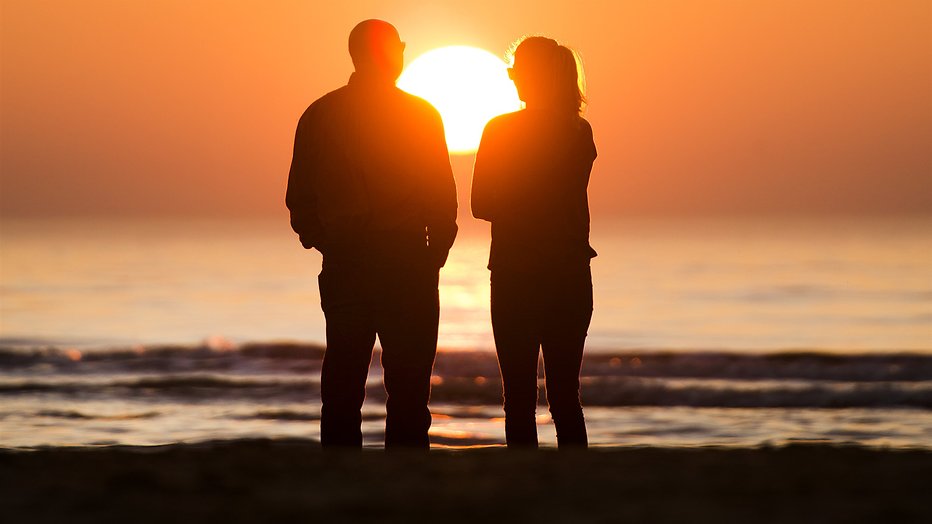 BNNVARA zoekt bijzondere liefdesstellen BNNVARA zoekt bijzondere liefdesstellen