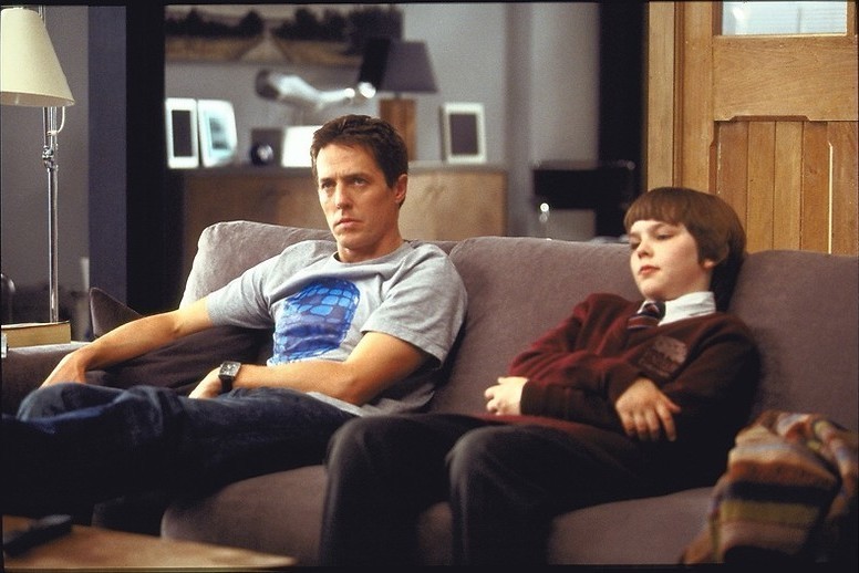 Hugh Grant als vaderfiguur Hugh Grant als vaderfiguur