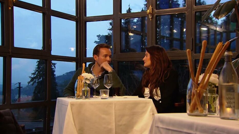 Amy Rose en Saul eindigen het Winter Vol Liefde-avontuur samen.