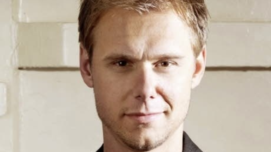 Armin van Buuren in CNN-programma Ones To Watch Armin van Buuren in CNN-programma Ones To Watch