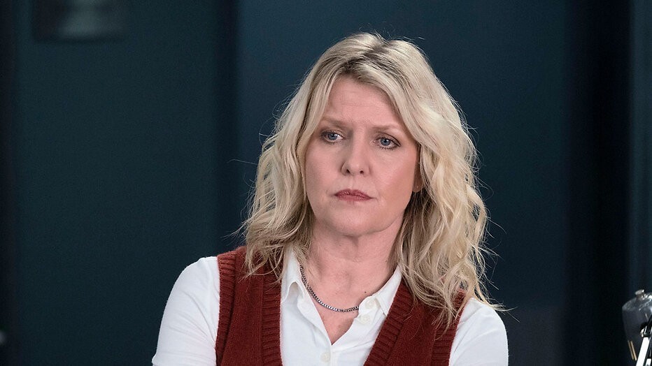 Ashley Jensen als DI Ruth Calder in Shetland