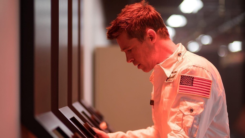 Brad Pitt als Roy McBride in Ad Astra Brad Pitt als Roy McBride in Ad Astra