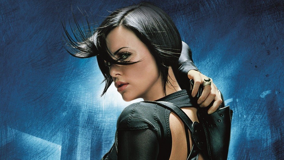 Charlize Theron voor Aeon Flux
