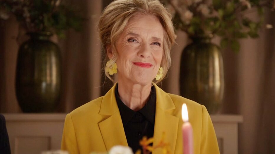 Jette van der Meij als Laura Selmhorst