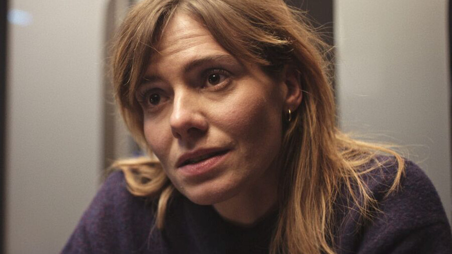 Sallie Harmsen in Alpha 00