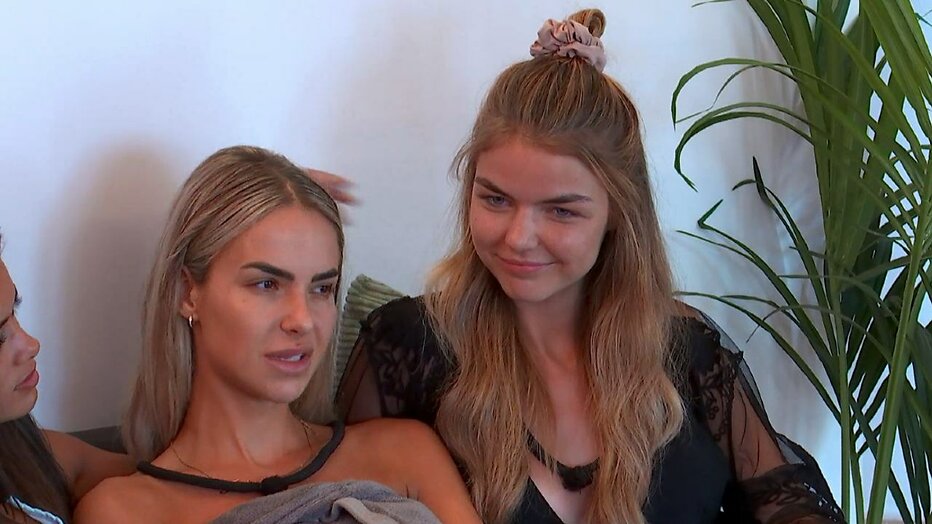 Amandine in Love Island 2022 Amandine in Love Island 2022