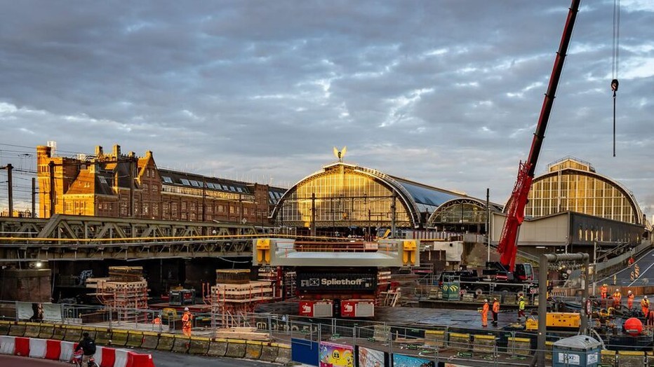 Sfeerafbeelding Amsterdam Centraal 24/7