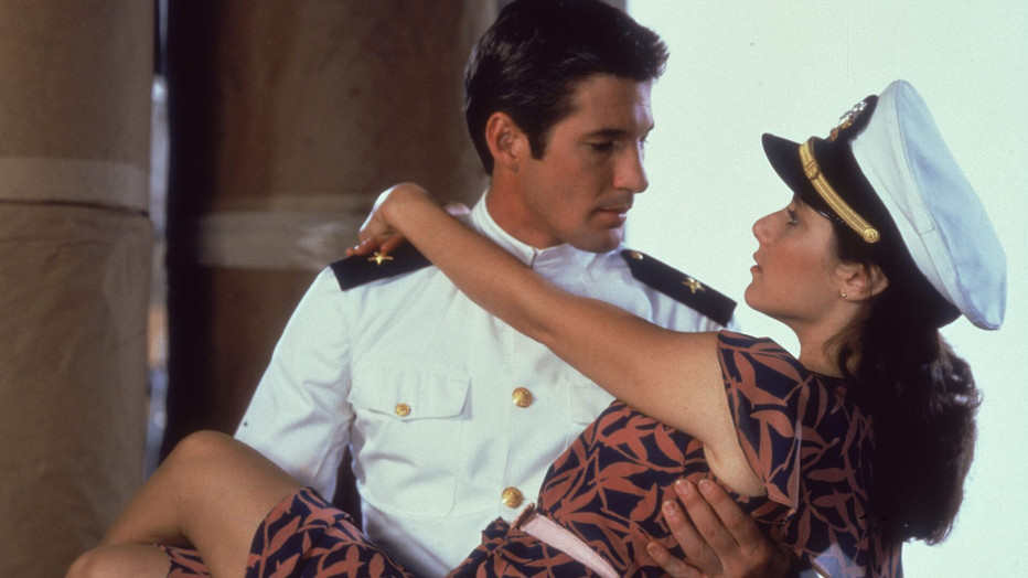 Richard Gere en Debra Winger in An Officer and a Gentleman Richard Gere en Debra Winger in An Officer and a Gentleman
