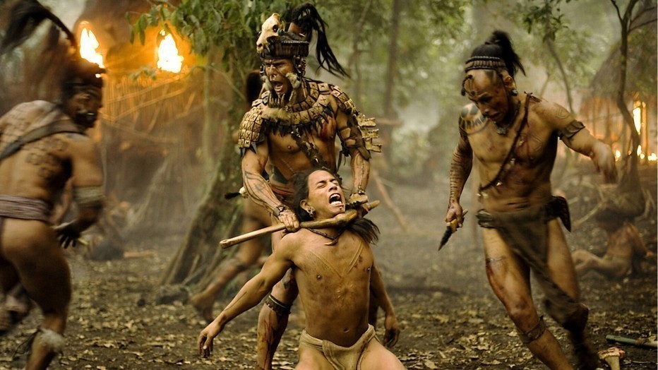Raoul Trujillo en Rudy Youngblood in Apocalypto